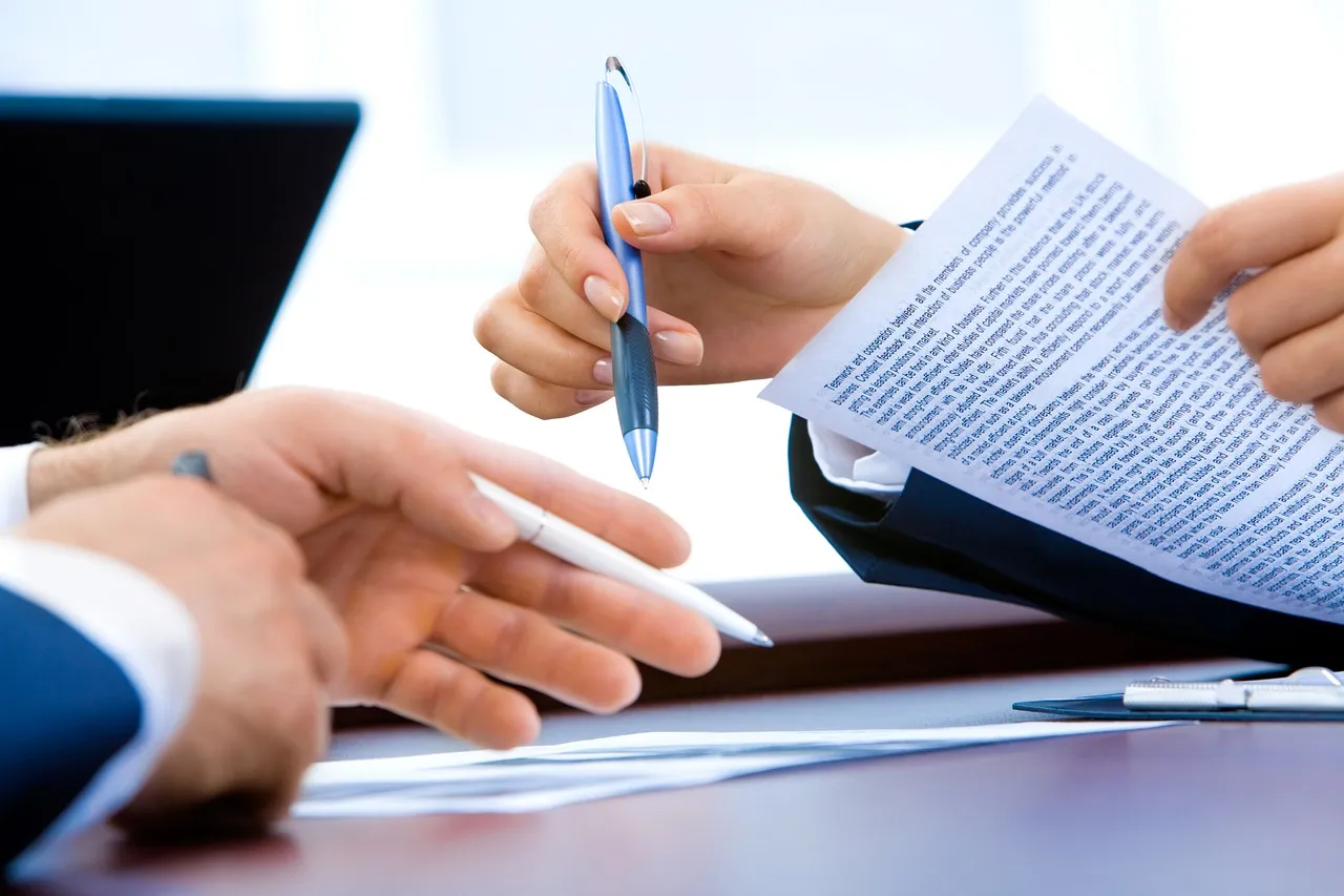 Servicios de asesoría contable, fiscal y empresarial